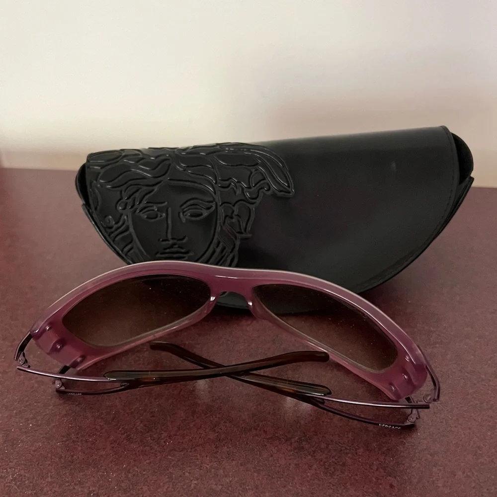 Versace Sunglasses - Style 4086 - Brown / Light Violet - Y2K - Picture 3 of 10